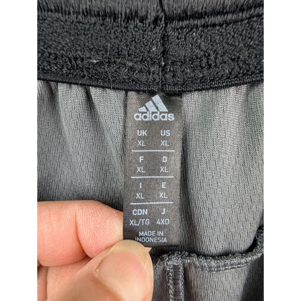 Adidas Mens‎ Heather Gray Training Athletic Shorts XL 3-Stripes Pockets